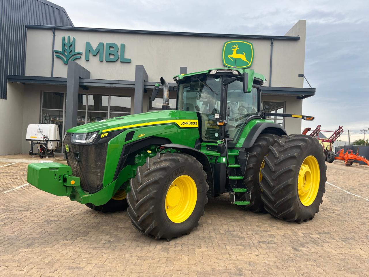 2021 John Deere 8R280